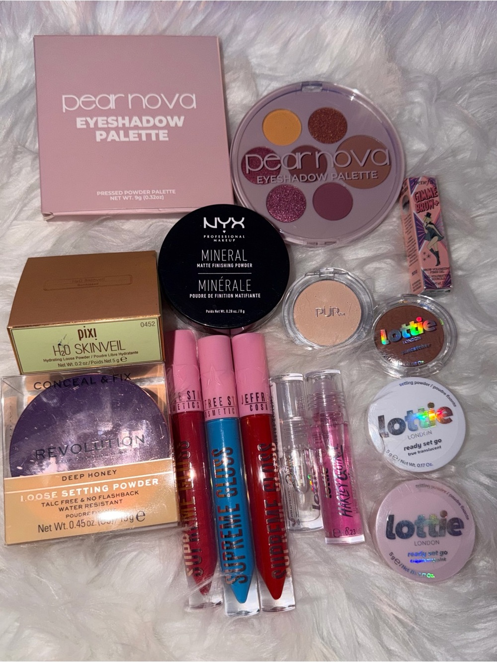 Makeup Bundle Lip Gloss Eyeshadow Jeffree Star Pur Pixi Pear Nova Lottie London